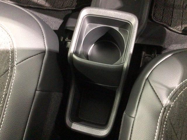 N-ONE プレミアム HSENSING 新車保証 試乗車 ワンオ-ナ- USBポート 禁煙 ワンオーナー車 衝突軽減 DVD再生 ESC LED シ-トヒ-タ- バックカメラ フルセグ カーテンエアバック ナビTV AAC(28枚目)