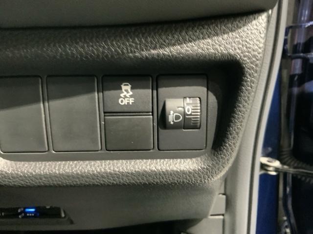 WR-V Z+ブラックスタイル HSENSING 新車保証 試乗車 ワンオ-ナ- オートクルーズコントロール ETC LEDヘッドランプ フルセグ 盗難防止システム 衝突被害軽減システム USB スマートキー リアカメラ(14枚目)
