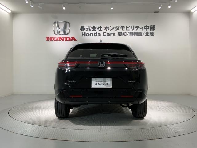 ヴェゼル e:HEVZ・PLaYパッケージ HSENSING 2ト-ン 新車保証 試乗車 オートクルーズコントロール ワンオーナー LEDヘッド USB 電動テールゲート 衝突被害軽減システム リヤカメラ フルセグテレビ 横滑り防止装置 ETC(49枚目)