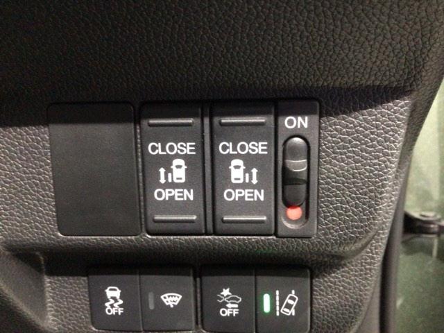 フリード+ハイブリッド ハイブリッド・クロスターホンダセンシング 最長5年保証 ワンオ-ナ- ナビ TV Rカメラ BTオ-ディオ dえ ドラレコ ETC LEDライト 両側電動ドア VSA シ-トヒ-タ- クルコン アルミ スマ-トキ- 盗難防止装置 整備記録簿(13枚目)