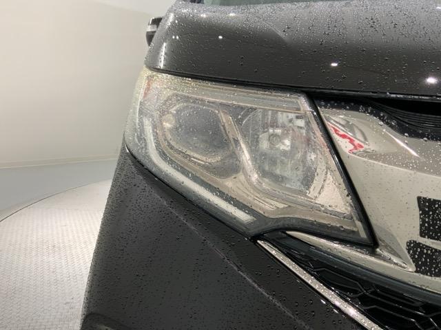 ステップワゴンスパーダ スパーダクールスピリットアドバンスパッケージβ　Ｈ　ＳＥＮＳＩＮＧ　１年保証　ワンオ－ナ－　ナビＶＸＭ－１６５ＶＦＮｉ　ＴＶ　Ｒカメラ　ＣＤ録音　ＤＶＤ　Ｒモニタ－　ＥＴＣ　ＬＥＤライト　両側電動ドア　ＶＳＡ　クルコン　アルミ　スマ－トキ－　ＡＡＣ（9枚目）