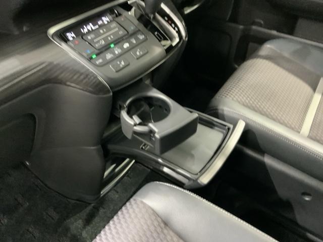 ステップワゴンスパーダ スパーダクールスピリットアドバンスパッケージβ　Ｈ　ＳＥＮＳＩＮＧ　１年保証　ワンオ－ナ－　ナビＶＸＭ－１６５ＶＦＮｉ　ＴＶ　Ｒカメラ　ＣＤ録音　ＤＶＤ　Ｒモニタ－　ＥＴＣ　ＬＥＤライト　両側電動ドア　ＶＳＡ　クルコン　アルミ　スマ－トキ－　ＡＡＣ（29枚目）