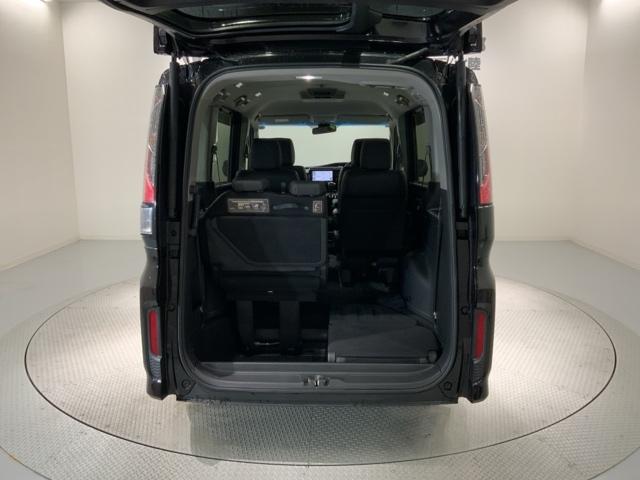 ステップワゴンスパーダ スパーダクールスピリットアドバンスパッケージβ　Ｈ　ＳＥＮＳＩＮＧ　１年保証　ワンオ－ナ－　ナビＶＸＭ－１６５ＶＦＮｉ　ＴＶ　Ｒカメラ　ＣＤ録音　ＤＶＤ　Ｒモニタ－　ＥＴＣ　ＬＥＤライト　両側電動ドア　ＶＳＡ　クルコン　アルミ　スマ－トキ－　ＡＡＣ（39枚目）