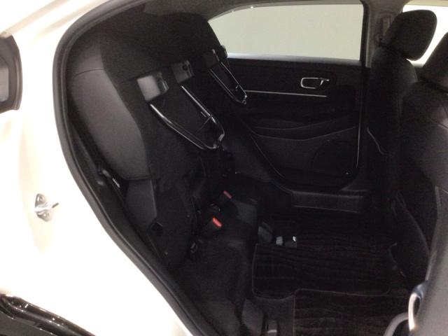 ヴェゼル ｅ：ＨＥＶＺ　Ｈ　ＳＥＮＳＩＮＧ　最長５年保証　ワンオーナー　ナビＶＸＵ－２１５ＶＺＩ　ＴＶ　Ｒカメラ　ＣＤ録音　ＢＴオ－ディオ　ＤＶＤ　ＥＴＣ　ＬＥＤライト　ＶＳＡ　シートヒーター　クルコン　Ｐテールゲート（35枚目）