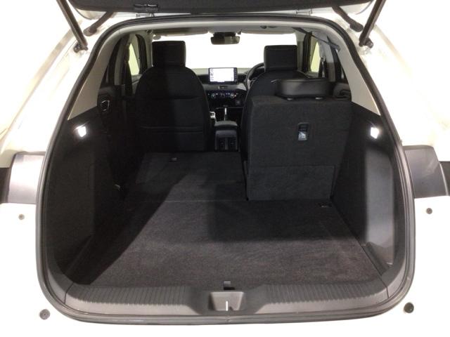 ヴェゼル ｅ：ＨＥＶＺ　Ｈ　ＳＥＮＳＩＮＧ　最長５年保証　ワンオーナー　ナビＶＸＵ－２１５ＶＺＩ　ＴＶ　Ｒカメラ　ＣＤ録音　ＢＴオ－ディオ　ＤＶＤ　ＥＴＣ　ＬＥＤライト　ＶＳＡ　シートヒーター　クルコン　Ｐテールゲート（39枚目）