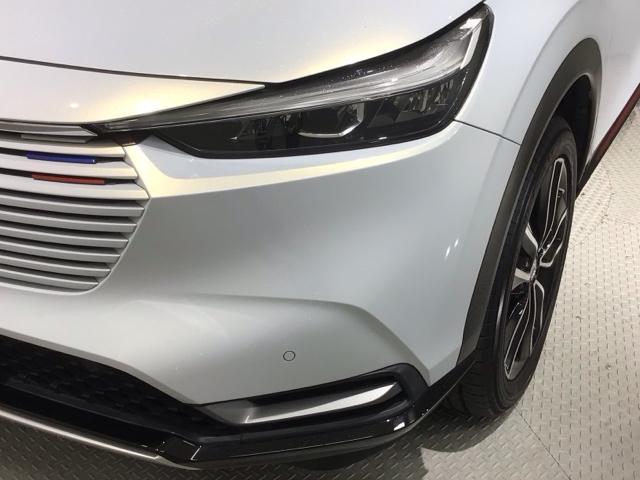 ヴェゼル ｅ：ＨＥＶＰＬａＹ　Ｈ　ＳＥＮＳＩＮＧ　２ト－ン　サンル－フ　最長５年保証　ワンオーナー　純正ナビ　ＴＶ　Ｒカメラ　ＢＴオ－ディオ　ドラレコ　ＥＴＣ　ＬＥＤライト　ＶＳＡ　シートヒーター　クルコン　Ｐテールゲート　フォグ（8枚目）