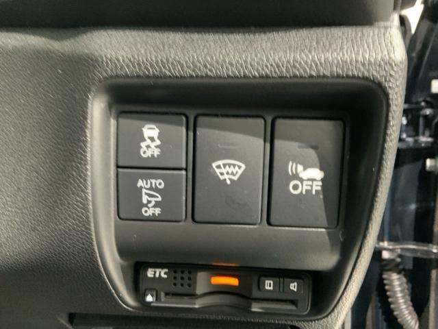 横滑り防止装置がついています。いざという時に安心ですね。