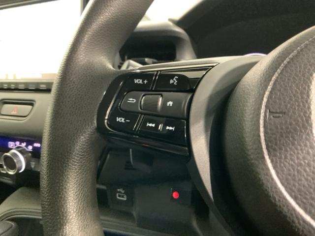 ヴェゼル ｅ：ＨＥＶＸ　Ｈ　ＳＥＮＳＩＮＧ　最長５年保証　ワンオ－ナ－　ナビＶＸＭ－２１５ＶＦＥｉ　ＴＶ　Ｒカメラ　ＢＴオ－ディオ　ＤＶＤ　ドラレコ　ＥＴＣ　ＬＥＤライト　ＶＳＡ　クルコン　アルミ　スマ－トキ－　盗難防止装置（10枚目）