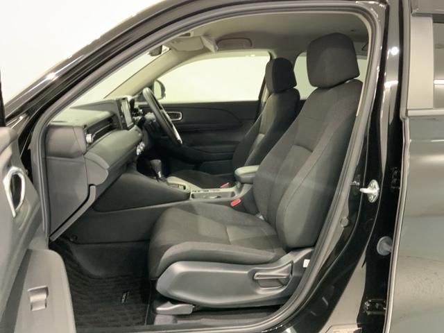 ヴェゼル ｅ：ＨＥＶＸ　Ｈ　ＳＥＮＳＩＮＧ　最長５年保証　ワンオ－ナ－　ナビＶＸＭ－２１５ＶＦＥｉ　ＴＶ　Ｒカメラ　ＢＴオ－ディオ　ＤＶＤ　ドラレコ　ＥＴＣ　ＬＥＤライト　ＶＳＡ　クルコン　アルミ　スマ－トキ－　盗難防止装置（28枚目）