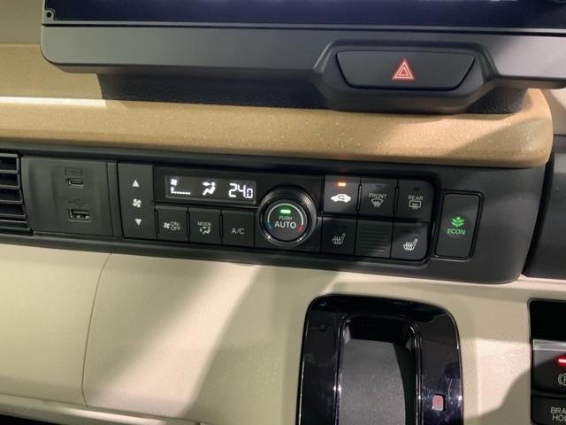 N-BOX ベースグレード H SENSING 新車保証 試乗車 ワンオ-ナ- ナビLXU-242NBi TV Rカメラ CD録音 BTオ-ディオ DVD シ-トヒ-タ- ETC LEDライト 両側電動ドア VSA スマ-トキ-(12枚目)