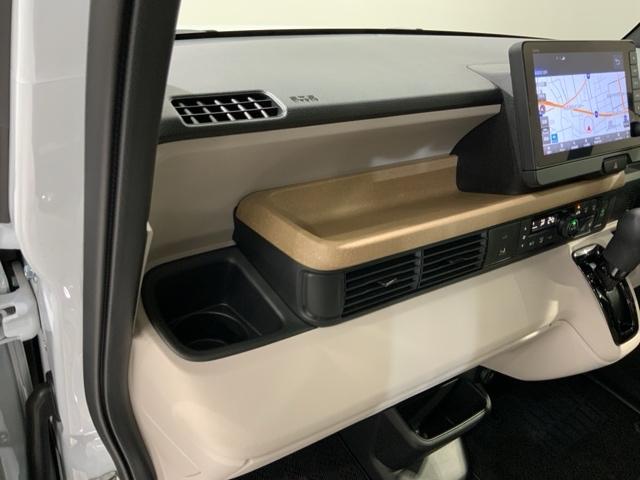 N-BOX ベースグレード H SENSING 新車保証 試乗車 ワンオ-ナ- ナビLXU-242NBi TV Rカメラ CD録音 BTオ-ディオ DVD シ-トヒ-タ- ETC LEDライト 両側電動ドア VSA スマ-トキ-(26枚目)