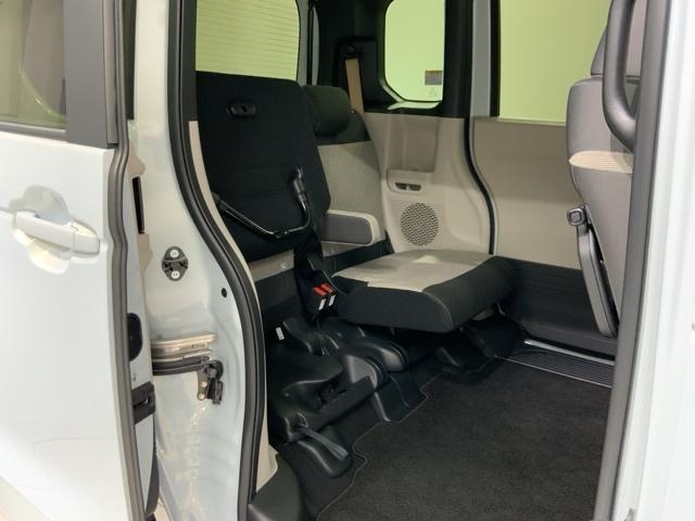 N-BOX ベースグレード H SENSING 新車保証 試乗車 ワンオ-ナ- ナビLXU-242NBi TV Rカメラ CD録音 BTオ-ディオ DVD シ-トヒ-タ- ETC LEDライト 両側電動ドア VSA スマ-トキ-(35枚目)