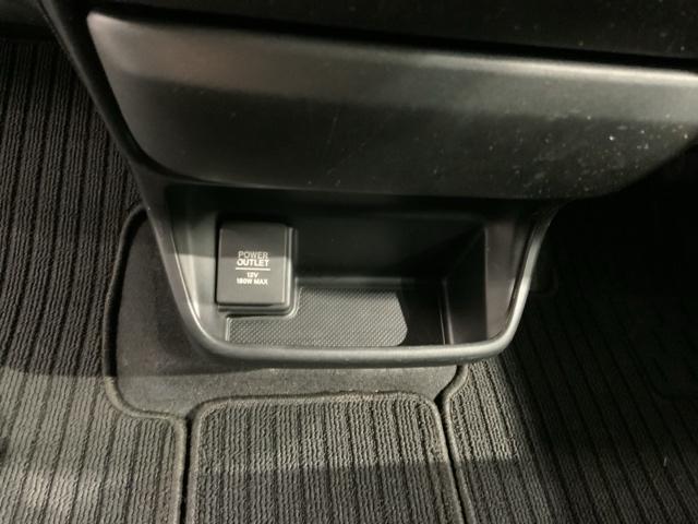 フリード＋ Ｇ・ホンダセンシング　異臭大　最長５年保証　ワンオ－ナ－　ナビＶＸＭ－１９７ＶＦＮｉ　ＴＶ　Ｒカメラ　ＣＤ録音　ＢＴオ－ディオ　ＤＶＤ　ＥＴＣ　両側電動ドア　ＶＳＡ　クルコン　スマ－トキ－　盗難防止装置　整備記録簿　ＡＡＣ（26枚目）