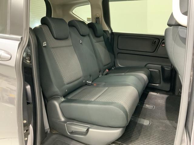 フリード＋ Ｇ・ホンダセンシング　異臭大　最長５年保証　ワンオ－ナ－　ナビＶＸＭ－１９７ＶＦＮｉ　ＴＶ　Ｒカメラ　ＣＤ録音　ＢＴオ－ディオ　ＤＶＤ　ＥＴＣ　両側電動ドア　ＶＳＡ　クルコン　スマ－トキ－　盗難防止装置　整備記録簿　ＡＡＣ（28枚目）