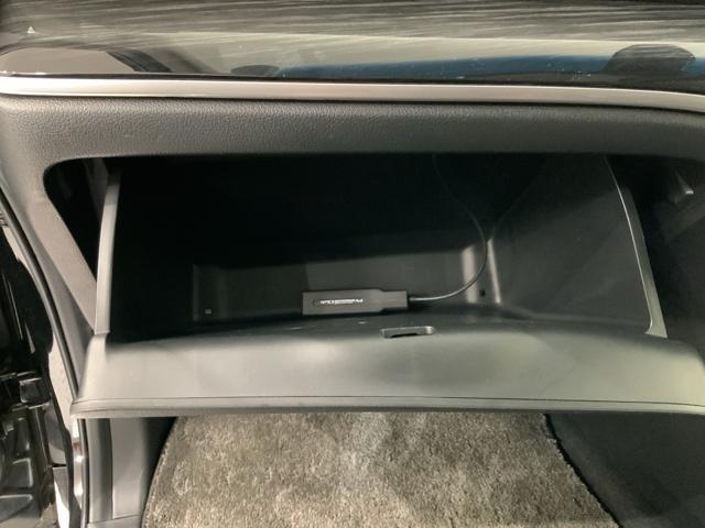 オデッセイハイブリッド ハイブリッドアブソルート・ホンダセンシングＥＸパック　１年保証　ワンオ－ナ－　ナビＶＸＭ－１７５ＶＦＥｉ　ＴＶ　Ｒカメラ　ＣＤ録音　ＢＴオ－ディオ　ＤＶＤ　ＥＴＣ　ＬＥＤライト　両側電動ドア　ＶＳＡ　電動シ－ト　クルコン　アルミ　スマ－トキ－　整備記録簿（27枚目）