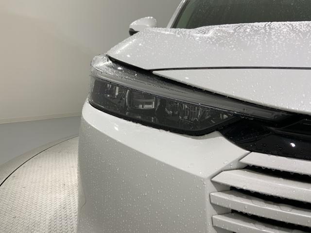 ヴェゼル e:HEVZ H SENSING 新車保証 試乗車 ワンオ-ナ- 純正ナビ TV Rカメラ BTオ-ディオ シ-トヒ-タ- ETC LEDライト VSA クルコン アルミ スマ-トキ- 盗難防止装置 整備記録簿(8枚目)