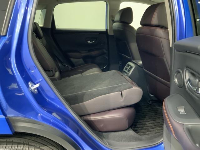 ＺＲ－Ｖ ｅ：ＨＥＶＺ　Ｈ　ＳＥＮＳＩＮＧ　革シ－ト　最長５年保証　ワンオ－ナ－　純正ナビＴＶ　Ｒカメラ　マルチビュ－　ＢＴオ－ディオ　ＥＴＣ　ＬＥＤライト　ＶＳＡ　シ－トヒ－タ－　クルコン　アルミ　スマ－トキ－盗難防止装置（35枚目）
