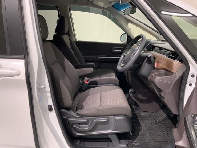 フリード G H SENSING 最長5年保証 ワンオ-ナ- ナビVXM-224VFI TV Rカメラ CD録音 BTオ-ディオ DVD ETC LEDライト 両側電動ドア VSA シ-トヒ-タ- クルコン AAC(17枚目)