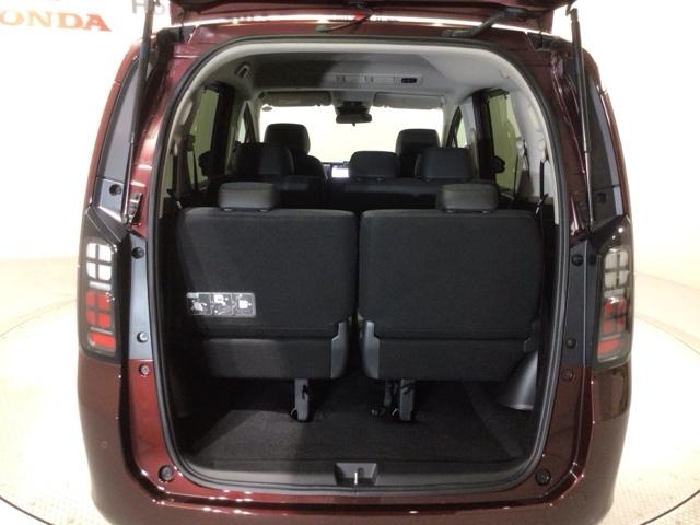 フリード エアーEX HSENSING 新車保証 試乗車 ワンオ-ナ- ナビLXM-242ZFNI TV Rカメラ BTオーディオ ETC LEDライト VSA 両側電動ドア シ-トヒ-タ- クルコン アルミ フルセグ(32枚目)