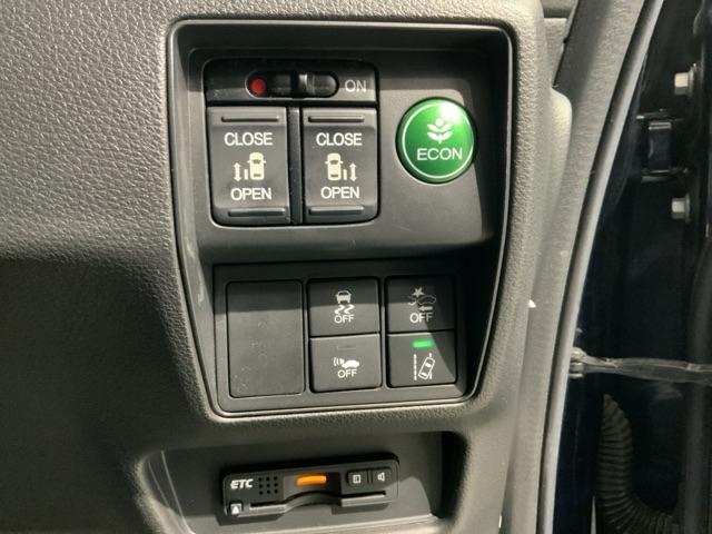 オデッセイハイブリッド ハイブリッドアブソルート・ホンダセンシングEXパック 1年保証 ワンオーナー ナビVXM-165VFEi TV Rカメラ CD録音 BTオ-ディオ DVD ETC LEDライト 両側電動ドア VSA 電動シート クルコン アルミ スマ-トキ- スペアキ-(14枚目)