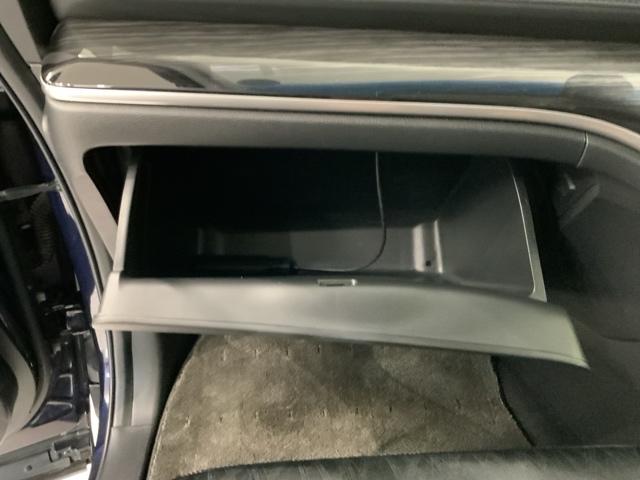 オデッセイハイブリッド ハイブリッドアブソルート・ホンダセンシングEXパック 1年保証 ワンオーナー ナビVXM-165VFEi TV Rカメラ CD録音 BTオ-ディオ DVD ETC LEDライト 両側電動ドア VSA 電動シート クルコン アルミ スマ-トキ- スペアキ-(27枚目)