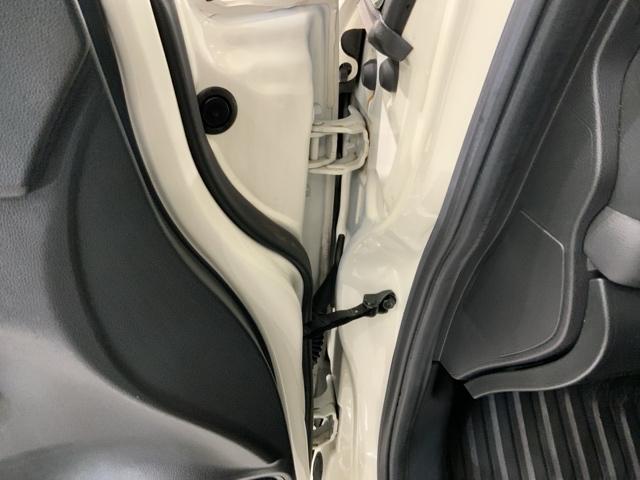 フィットハイブリッド Ｆパッケージコンフォートエディション　あんしんＰＫＧ　１年保証　ナビＶＸＭ－１７５ＶＦＩ　ＴＶ　Ｒカメラ　ＣＤ録音　ＢＴオ－ディオ　ＤＶＤ　ドラレコＥＴＣ　ＬＥＤライト　ＶＳＡ　シ－トヒ－タ－　スマ－トキ－　スペアキ－　盗難防止装置ＡＡＣ（43枚目）