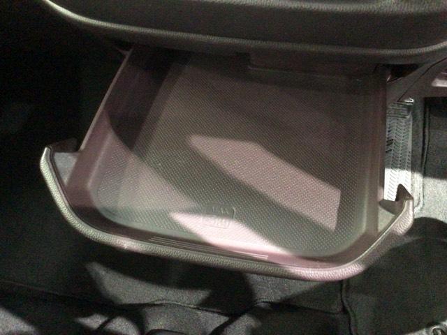 Ｎ－ＷＧＮカスタム Ｇ・Ａパッケージ　あんしんＰＫＧ　１年保証　Ｒカメラ　ＢＴオ－ディオ　フォグライト　ＶＳＡ　クルコン　アルミ　スマ－トキ－　スペアキ－　盗難防止装置　整備記録簿　ドアバイザ－　ベンチシ－ト　ＡＡＣ　Ｗエアバッグ　ＵＳＢ（27枚目）