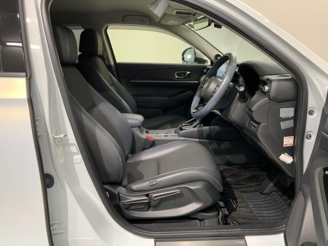 ヴェゼル ｅ：ＨＥＶＺ　Ｈ　ＳＥＮＳＩＮＧ　最長５年保証　ワンオ－ナ－　純正ナビ　ＴＶ　Ｒカメラ　マルチビュ－　ＢＴオ－ディオ　ＥＴＣ　ＬＥＤライト　ＶＳＡ　シ－トヒ－タ－　クルコン　アルミ　スマ－トキ－　スペアキ－　ＡＡＣ（17枚目）