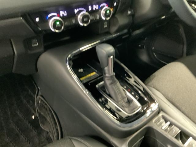 ヴェゼル ｅ：ＨＥＶＺ　Ｈ　ＳＥＮＳＩＮＧ　最長５年保証　ワンオ－ナ－　純正ナビ　ＴＶ　Ｒカメラ　マルチビュ－　ＢＴオ－ディオ　ＥＴＣ　ＬＥＤライト　ＶＳＡ　シ－トヒ－タ－　クルコン　アルミ　スマ－トキ－　スペアキ－　ＡＡＣ（28枚目）