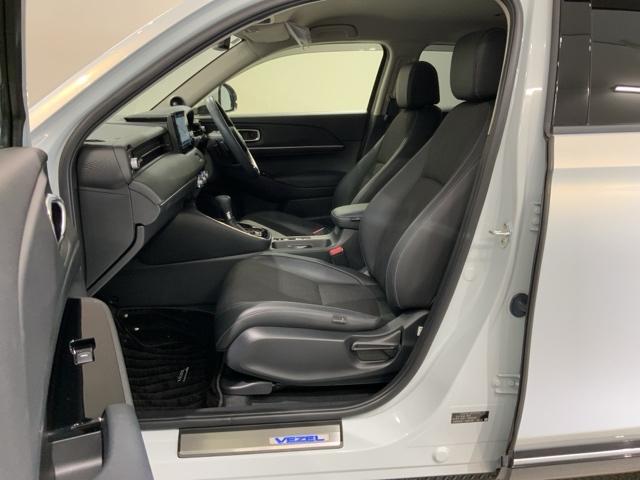 ヴェゼル ｅ：ＨＥＶＺ　Ｈ　ＳＥＮＳＩＮＧ　最長５年保証　ワンオ－ナ－　純正ナビ　ＴＶ　Ｒカメラ　マルチビュ－　ＢＴオ－ディオ　ＥＴＣ　ＬＥＤライト　ＶＳＡ　シ－トヒ－タ－　クルコン　アルミ　スマ－トキ－　スペアキ－　ＡＡＣ（31枚目）