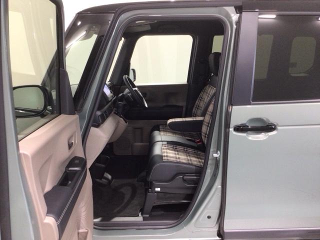 Ｎ－ＢＯＸジョイ ターボ　Ｈ　ＳＥＮＳＩＮＧ　２ト－ン　新車保証　試乗車　ワンオ－ナ－　ナビＬＸＵ－２４２ＮＢＩ　ＴＶ　Ｒカメラ　ＣＤ録音　ＢＴオ－ディオ　ＤＶＤ　シ－トヒ－タ－　ＥＴＣ　ＬＥＤライト　両側電動ドア　ＶＳＡ（31枚目）