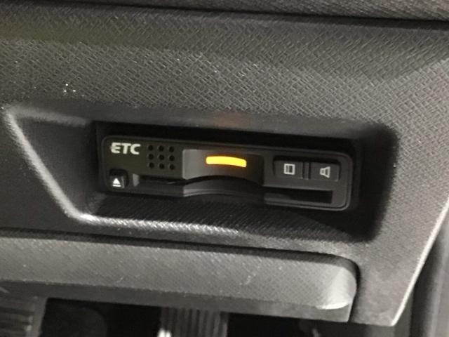 ステップワゴンスパーダ Ｚクールスピリット　１年保証　ワンオ－ナ－　ナビＶＸＭ－１３５ＶＦＮＩ　ＴＶ　Ｒカメラ　ＣＤ録音　ＤＶＤ　ＥＴＣ　ＨＩＤ　フォグライト　ＶＳＡ　両側電動ドア　クルコン　アルミ　スマ－トキ－　盗難防止装置　整備記録簿（13枚目）