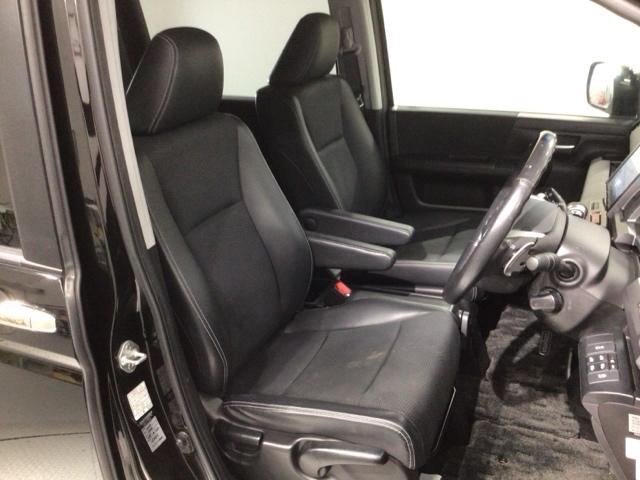 ステップワゴンスパーダ Ｚクールスピリット　１年保証　ワンオ－ナ－　ナビＶＸＭ－１３５ＶＦＮＩ　ＴＶ　Ｒカメラ　ＣＤ録音　ＤＶＤ　ＥＴＣ　ＨＩＤ　フォグライト　ＶＳＡ　両側電動ドア　クルコン　アルミ　スマ－トキ－　盗難防止装置　整備記録簿（18枚目）