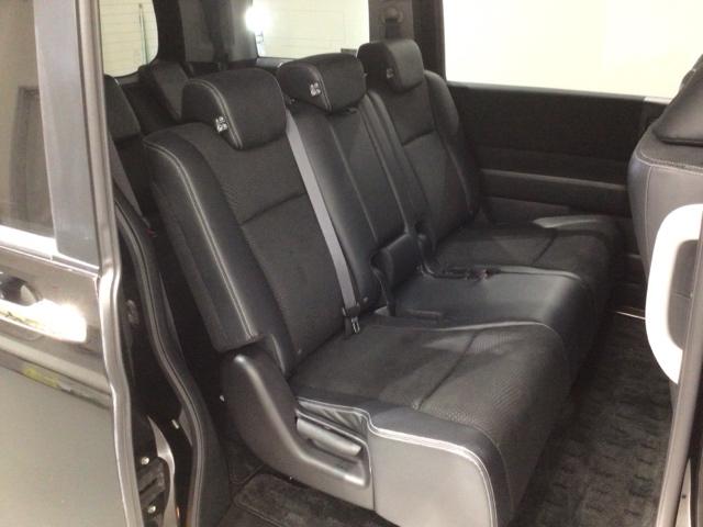 ステップワゴンスパーダ Ｚクールスピリット　１年保証　ワンオ－ナ－　ナビＶＸＭ－１３５ＶＦＮＩ　ＴＶ　Ｒカメラ　ＣＤ録音　ＤＶＤ　ＥＴＣ　ＨＩＤ　フォグライト　ＶＳＡ　両側電動ドア　クルコン　アルミ　スマ－トキ－　盗難防止装置　整備記録簿（19枚目）