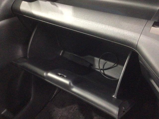 ステップワゴンスパーダ Ｚクールスピリット　１年保証　ワンオ－ナ－　ナビＶＸＭ－１３５ＶＦＮＩ　ＴＶ　Ｒカメラ　ＣＤ録音　ＤＶＤ　ＥＴＣ　ＨＩＤ　フォグライト　ＶＳＡ　両側電動ドア　クルコン　アルミ　スマ－トキ－　盗難防止装置　整備記録簿（25枚目）