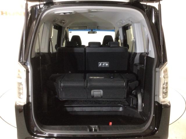 ステップワゴンスパーダ Ｚクールスピリット　１年保証　ワンオ－ナ－　ナビＶＸＭ－１３５ＶＦＮＩ　ＴＶ　Ｒカメラ　ＣＤ録音　ＤＶＤ　ＥＴＣ　ＨＩＤ　フォグライト　ＶＳＡ　両側電動ドア　クルコン　アルミ　スマ－トキ－　盗難防止装置　整備記録簿（29枚目）