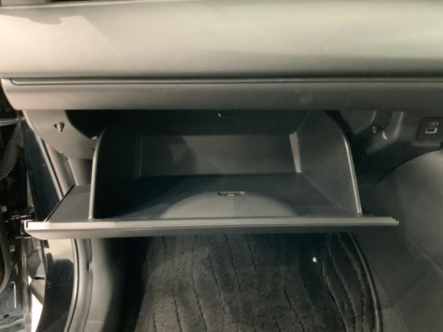 ヴェゼル ｅ：ＨＥＶＸ　Ｈ　ＳＥＮＳＩＮＧ　最長５年保証　ワンオーナー　ナビＬＸＭ－２３２ＶＦＥＩ　ＴＶ　Ｒカメラ　ＢＴオ－ディオ　ＤＶＤ　ＥＴＣ　ＬＥＤライト　ＶＳＡ　クルコン　フォグ　スマートキー　盗難防止装置　ＡＡＣ（26枚目）