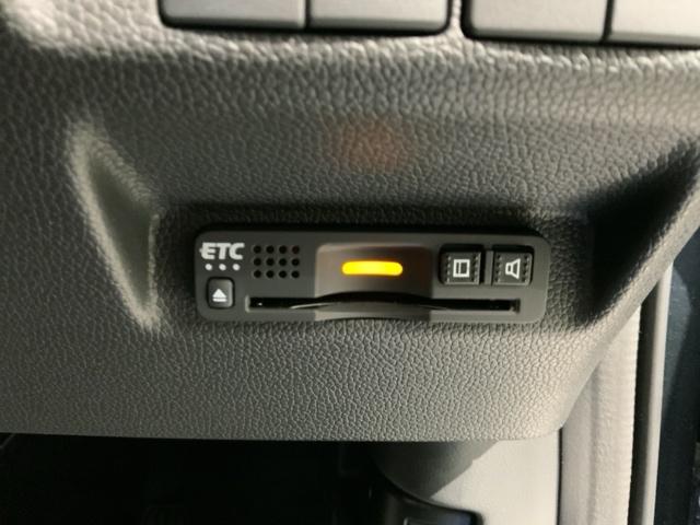 フリード＋ハイブリッド ハイブリッドＧ・ホンダセンシング　最長５年保証　ワンオーナー　ナビＶＸＭ－２０７ＶＦＮＩ　ＴＶ　Ｒカメラ　ＣＤ録音　ＢＴオ－ディオ　ＤＶＤ　ＥＴＣ　ＬＥＤライト　ＶＳＡ　両側電動ドア　シートヒーター　クルコン　アルミ　スマートキー（12枚目）