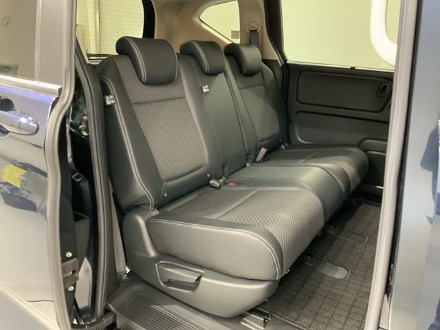 フリード＋ハイブリッド ハイブリッドＧ・ホンダセンシング　最長５年保証　ワンオーナー　ナビＶＸＭ－２０７ＶＦＮＩ　ＴＶ　Ｒカメラ　ＣＤ録音　ＢＴオ－ディオ　ＤＶＤ　ＥＴＣ　ＬＥＤライト　ＶＳＡ　両側電動ドア　シートヒーター　クルコン　アルミ　スマートキー（18枚目）