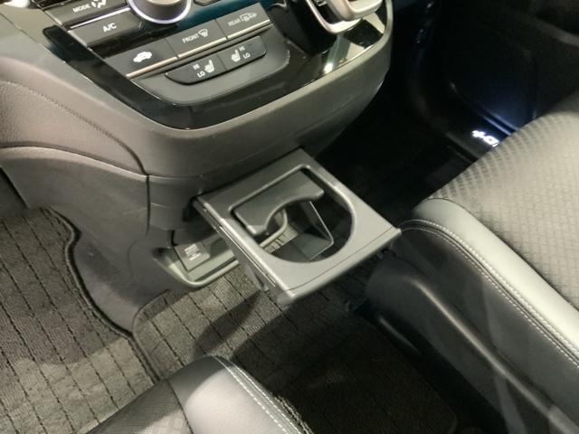 フリード＋ハイブリッド ハイブリッドＧ・ホンダセンシング　最長５年保証　ワンオーナー　ナビＶＸＭ－２０７ＶＦＮＩ　ＴＶ　Ｒカメラ　ＣＤ録音　ＢＴオ－ディオ　ＤＶＤ　ＥＴＣ　ＬＥＤライト　ＶＳＡ　両側電動ドア　シートヒーター　クルコン　アルミ　スマートキー（25枚目）