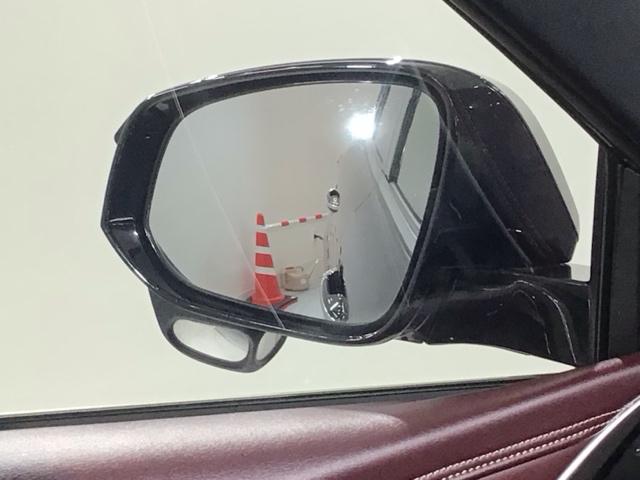 ハリアー プレミアム　１年保証ワンオーナー純正ナビＴＶ　カーテンエアバッグ　クルーズＣ　記録簿あり　Ｂカメラ　電動パワーシート　ＬＥＤライト　横滑り防止機能　オートエアコン　エアバッグ　ＤＶＤ再生可　ナビ＆ＴＶ　キーレス（14枚目）