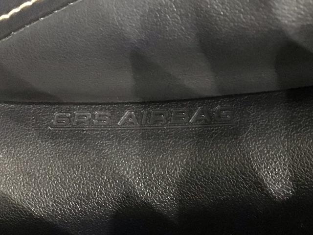 ハリアー プレミアム　１年保証ワンオーナー純正ナビＴＶ　カーテンエアバッグ　クルーズＣ　記録簿あり　Ｂカメラ　電動パワーシート　ＬＥＤライト　横滑り防止機能　オートエアコン　エアバッグ　ＤＶＤ再生可　ナビ＆ＴＶ　キーレス（24枚目）