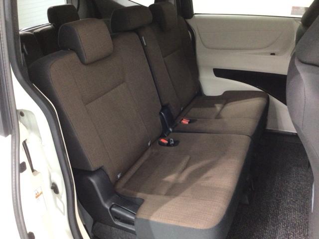 シエンタ ハイブリッドＧ　１年保証　純正ナビ　ＴＶ　Ｒカメラ　ドラレコ　ＥＴＣ　ＬＥＤライト　両側電動ドア　横滑り防止　シ－トヒ－タ－　アルミ　スマ－トキ－　盗難防止装置　ＡＡＣ　スペアキ－　Ｗエアバッグ　ブレーキサポート（18枚目）