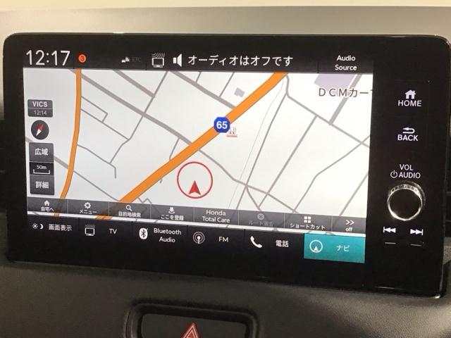 ヴェゼル ｅ：ＨＥＶＺ　Ｈ　ＳＥＮＳＩＮＧ　最長５年保証　ワンオ－ナ－　純正ナビ　ＴＶ　Ｒカメラ　ＢＴオ－ディオ　ＥＴＣ　ＬＥＤライト　ＶＳＡ　シ－トヒ－タ－　クルコン　アルミ　スマ－トキ－　盗難防止装置　整備記録簿　ＡＡＣ（6枚目）