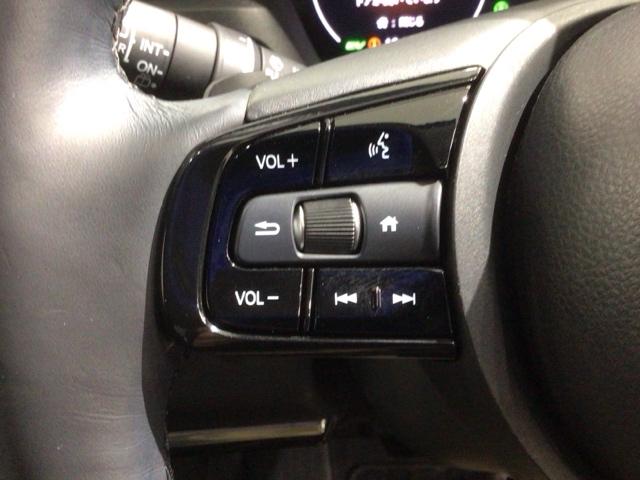 ヴェゼル ｅ：ＨＥＶＺ　Ｈ　ＳＥＮＳＩＮＧ　最長５年保証　ワンオ－ナ－　ナビＶＸＭ－２３５Ｃｉ　Ｒカメラ　ＢＴオ－ディオ　ＥＴＣ　ＬＥＤライト　ＶＳＡ　シ－トヒ－タ－　クルコン　アルミ　スマ－トキ－　盗難防止装置　整備記録簿（10枚目）