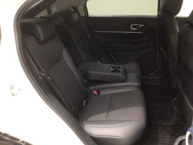 ヴェゼル ｅ：ＨＥＶＺ　Ｈ　ＳＥＮＳＩＮＧ　最長５年保証　ワンオ－ナ－　ナビＶＸＭ－２３５Ｃｉ　Ｒカメラ　ＢＴオ－ディオ　ＥＴＣ　ＬＥＤライト　ＶＳＡ　シ－トヒ－タ－　クルコン　アルミ　スマ－トキ－　盗難防止装置　整備記録簿（18枚目）