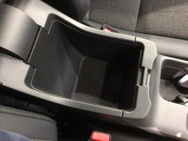 ヴェゼル ｅ：ＨＥＶＺ　Ｈ　ＳＥＮＳＩＮＧ　最長５年保証　ワンオ－ナ－　ナビＶＸＭ－２３５Ｃｉ　Ｒカメラ　ＢＴオ－ディオ　ＥＴＣ　ＬＥＤライト　ＶＳＡ　シ－トヒ－タ－　クルコン　アルミ　スマ－トキ－　盗難防止装置　整備記録簿（26枚目）