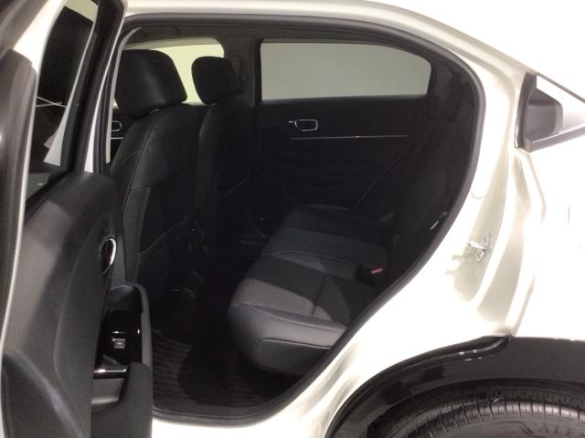 ヴェゼル ｅ：ＨＥＶＺ　Ｈ　ＳＥＮＳＩＮＧ　最長５年保証　ワンオ－ナ－　ナビＶＸＭ－２３５Ｃｉ　Ｒカメラ　ＢＴオ－ディオ　ＥＴＣ　ＬＥＤライト　ＶＳＡ　シ－トヒ－タ－　クルコン　アルミ　スマ－トキ－　盗難防止装置　整備記録簿（29枚目）