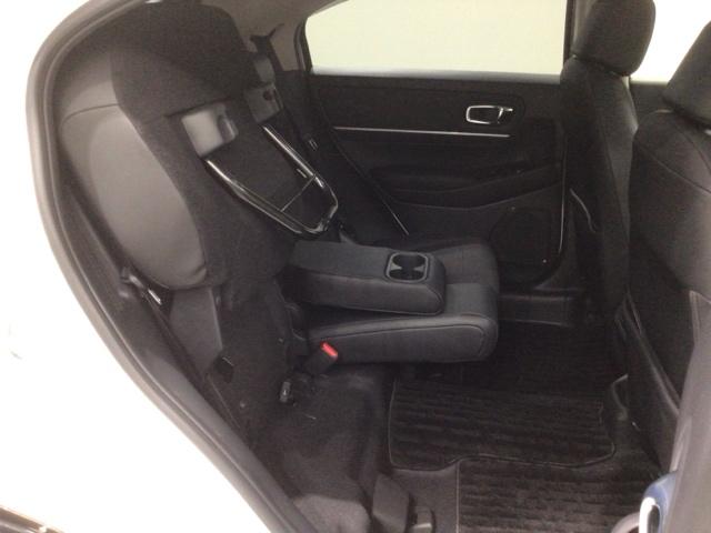 ヴェゼル ｅ：ＨＥＶＺ　Ｈ　ＳＥＮＳＩＮＧ　最長５年保証　ワンオ－ナ－　ナビＶＸＭ－２３５Ｃｉ　Ｒカメラ　ＢＴオ－ディオ　ＥＴＣ　ＬＥＤライト　ＶＳＡ　シ－トヒ－タ－　クルコン　アルミ　スマ－トキ－　盗難防止装置　整備記録簿（32枚目）