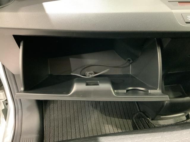 フリードスパイク Ｇジャストセレクション　１年保証　ワンオ－ナ－　ナビＶＸＭ－１２２ＶＦｉ　Ｒカメラ　ＣＤ録音　ＤＶＤ　ＥＴＣ　ＨＩＤ　両側電動ドア　ＶＳＡ　スマ－トキ－　スペアキ－　盗難防止装置　整備記録簿　ドアバイザ－　ＷエアバッグＡＡＣ（27枚目）